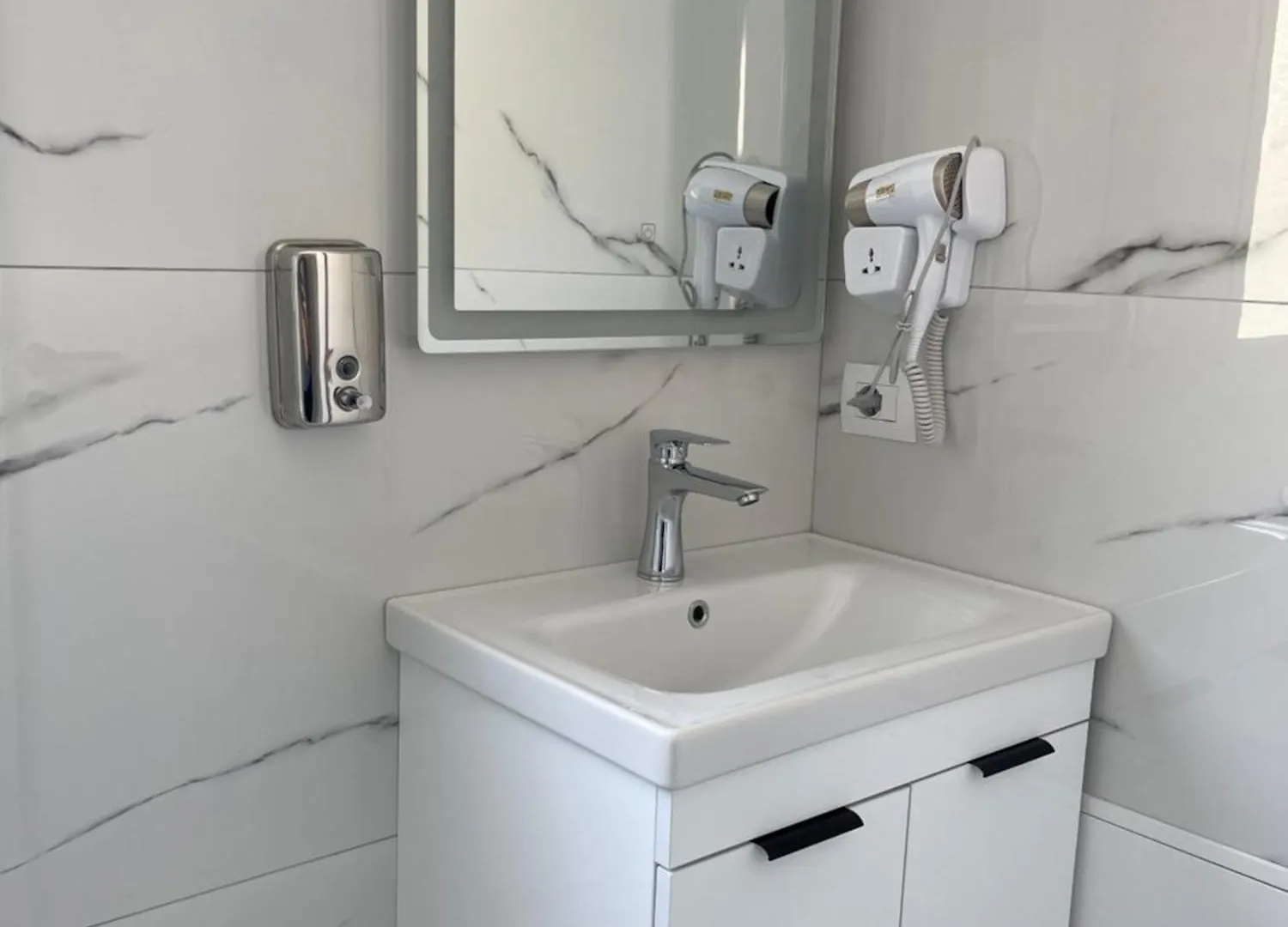 White House Dami Apartment Sarande Albania