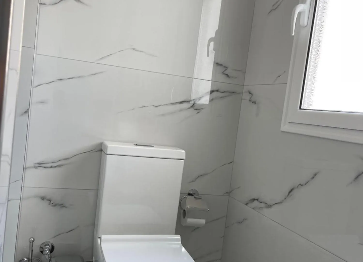 White House Dami Apartment Sarande 0*,  Albania